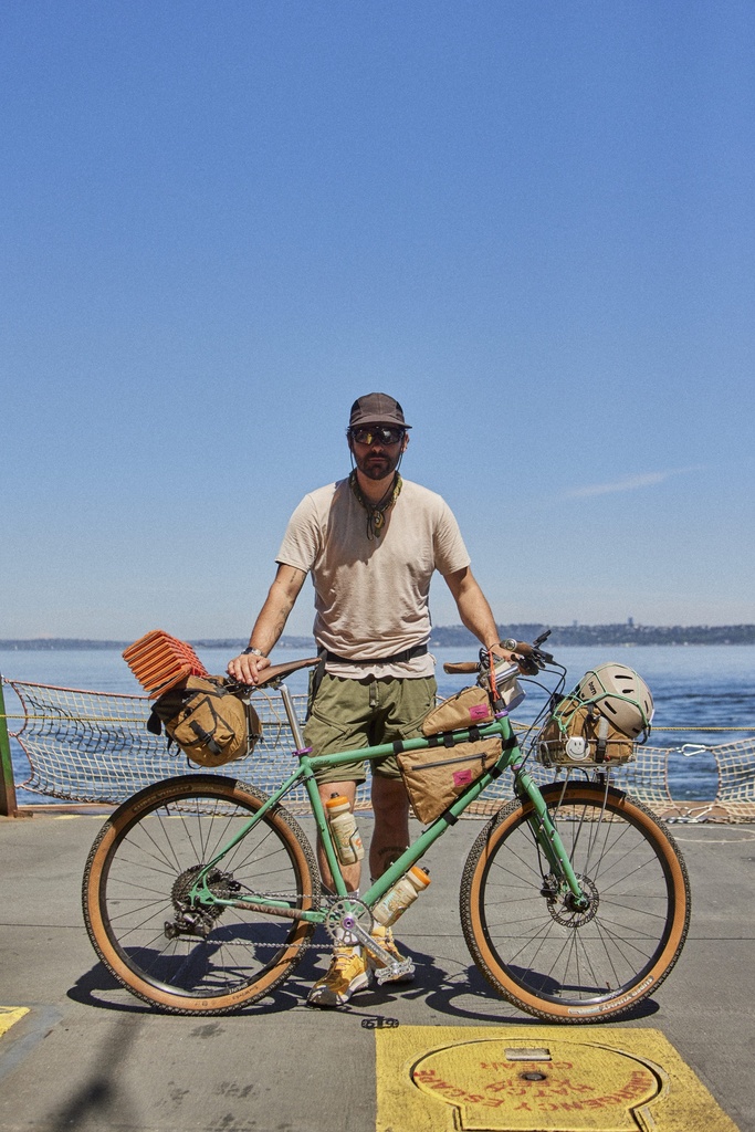 Swift Industries Giddy Up Wedge Frame Bag
