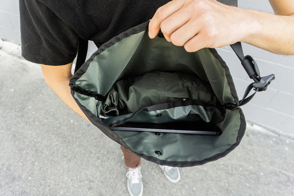 Road Runner Musette Sling Bag