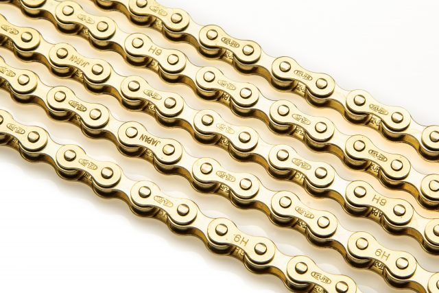 izumi chain gold ES410_GP_003-2-640x427.jpg