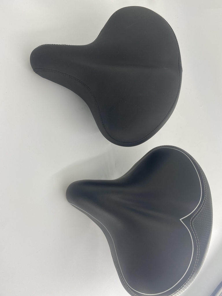 Messinger Saddle Wide Spring Black