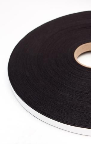 [26270] Newbaum's Cloth Bar Tape 100M Roll Black