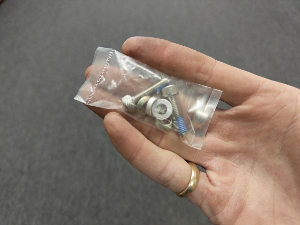 [LH111] Hardware Packs - Set of Concave Washers & two M4 Cap Head Screws (30mm)